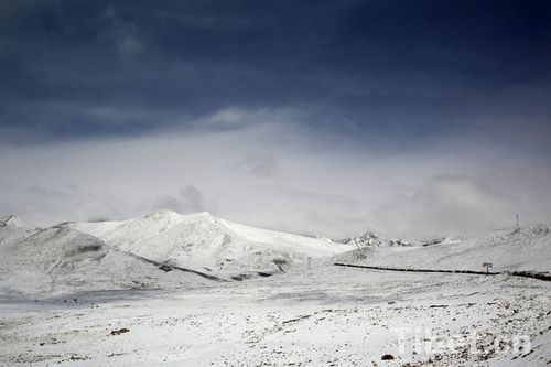 关于形容高原雪景的优美句子大全 形容高原的四字词语