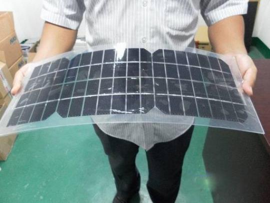 新型超轻柔性太阳能电池比人的头发细10倍  新型柔性材料